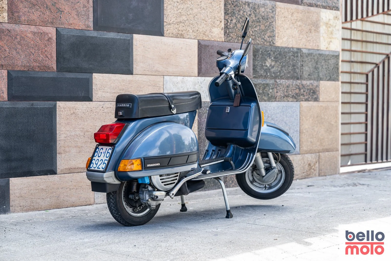 1982 Vespa P200E Metallic Blue BM457 — Bello Moto SF